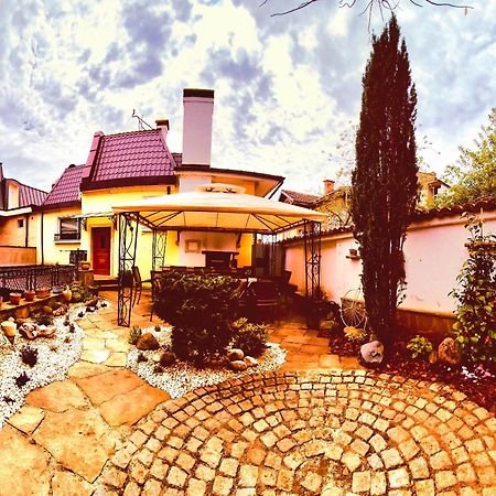 Luxury Private House In City Center Veliko Turnovo Bagian luar foto