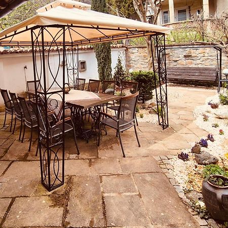 Luxury Private House In City Center Veliko Turnovo Bagian luar foto