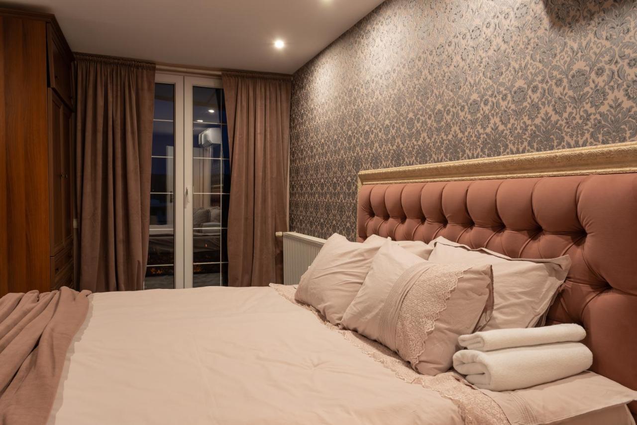 Luxury Private House In City Center Veliko Turnovo Bagian luar foto