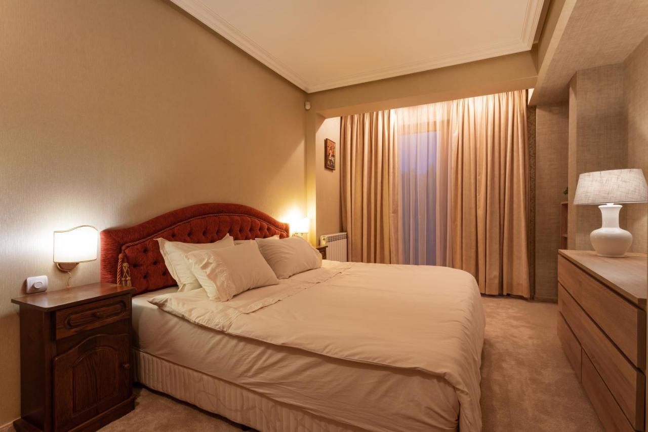 Luxury Private House In City Center Veliko Turnovo Bagian luar foto