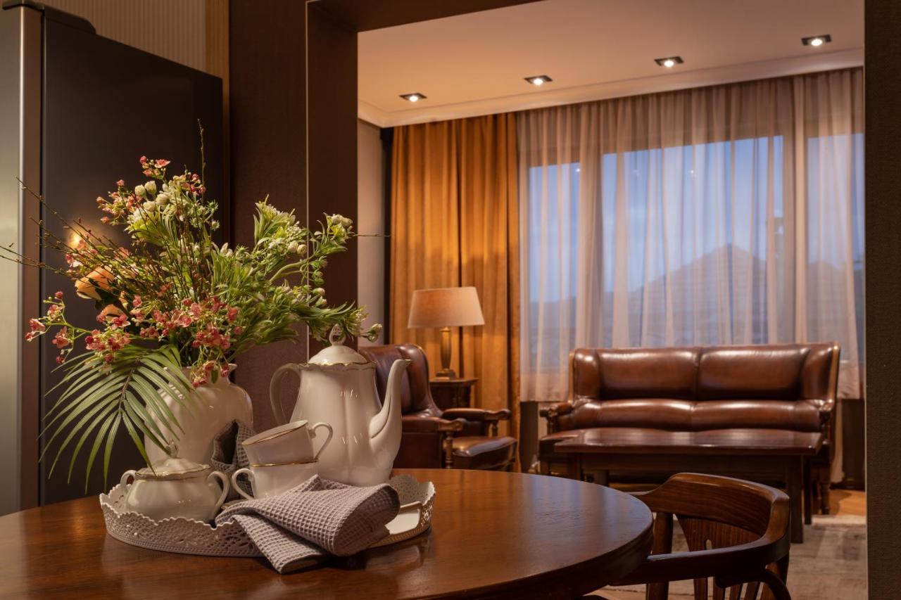 Luxury Private House In City Center Veliko Turnovo Bagian luar foto